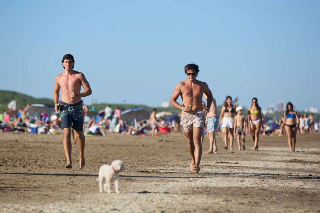 verano.-boom-de-reservas-hoteleras-en-las-hermanas-menores-de-pinamar-y-carilo