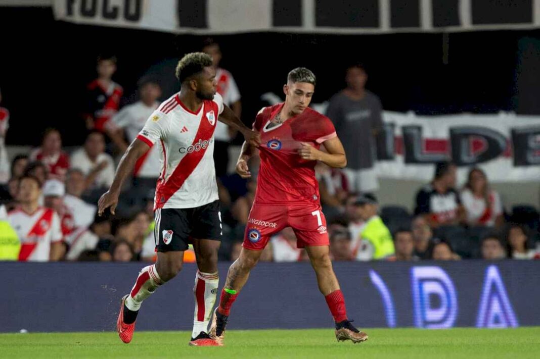 river-sufre-por-los-que-no-llegan-y-tambien-por-los-que-en-algun-momento-dejo-ir