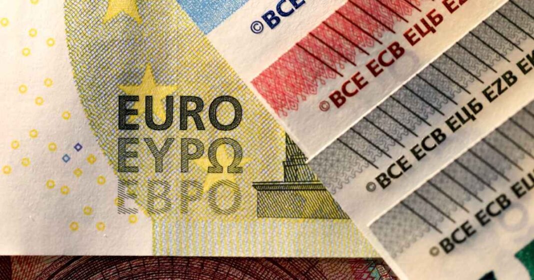 euro-hoy:-a-cuanto-cotiza-este-lunes-12-de-febrero