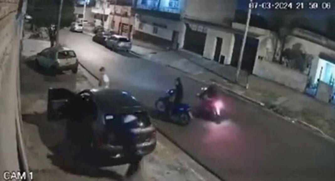 la-matanza:-una-agente-de-la-policia-de-la-ciudad-recibio-un-disparo-en-el-pecho-durante-un-intento-de-robo