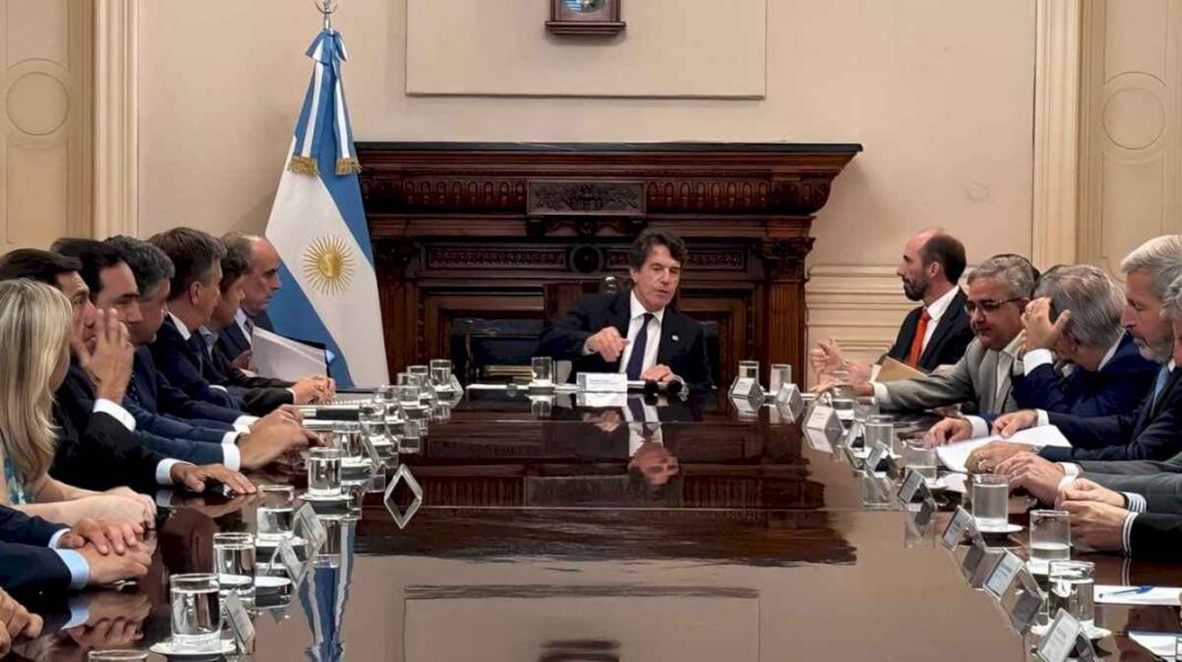 rogelio-frigerio,-tras-la-reunion-de-los-gobernadores-en-la-casa-rosada:-esperemos-poder-llegar-a-un-acuerdo