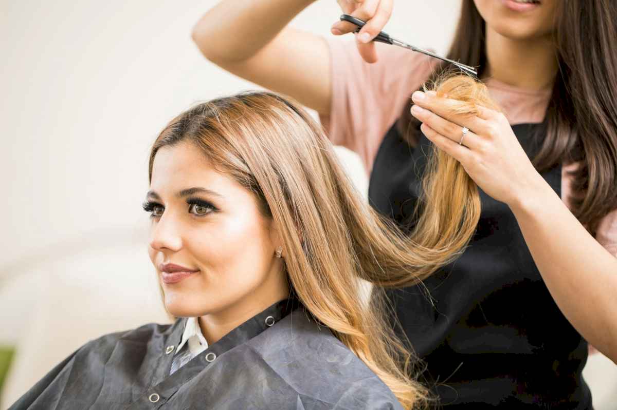 Los mejores días para cortarse el pelo en abril, según el calendario