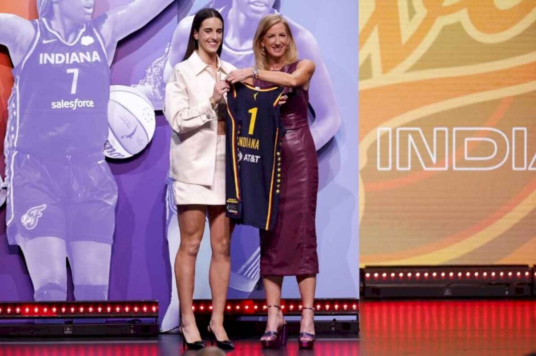 caitlin-clark,-la-crack-destinada-a-revolucionar-el-basquet-femenino