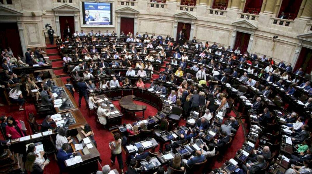 debate-de-la-ley-de-bases-de-javier-milei-en-diputados,-en-vivo:-las-ultimas-noticias