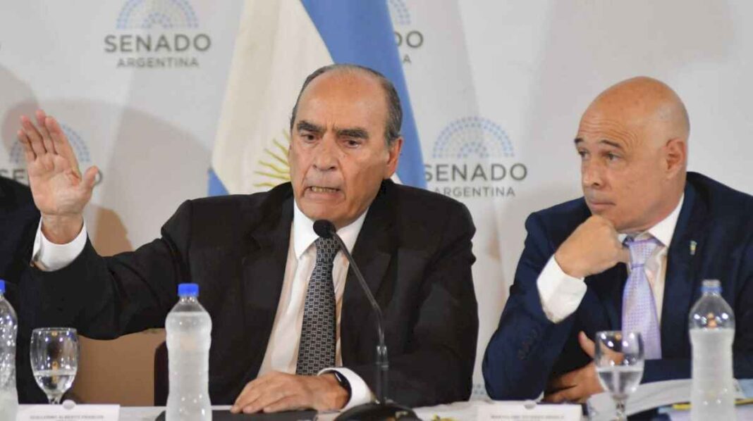 el-regimen-de-inversiones-complica-la-votacion-en-el-senado-y-el-gobierno-no-descarta-cambios-a-la-ley-bases