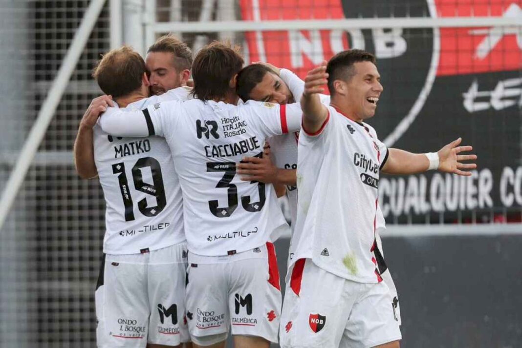 copa-argentina:-newell’s-old-boys-elimino-a-riestra-con-lo-justo