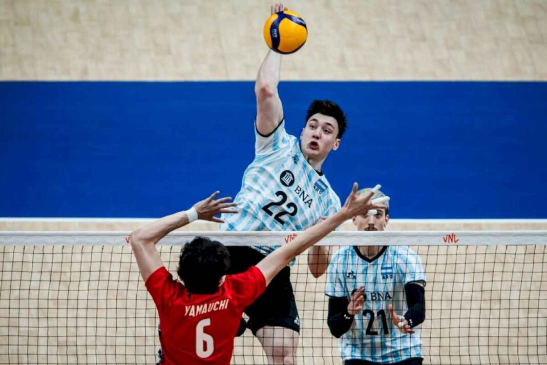 la-seleccion-argentina-de-voleibol-masculina-enfrenta-a-brasil