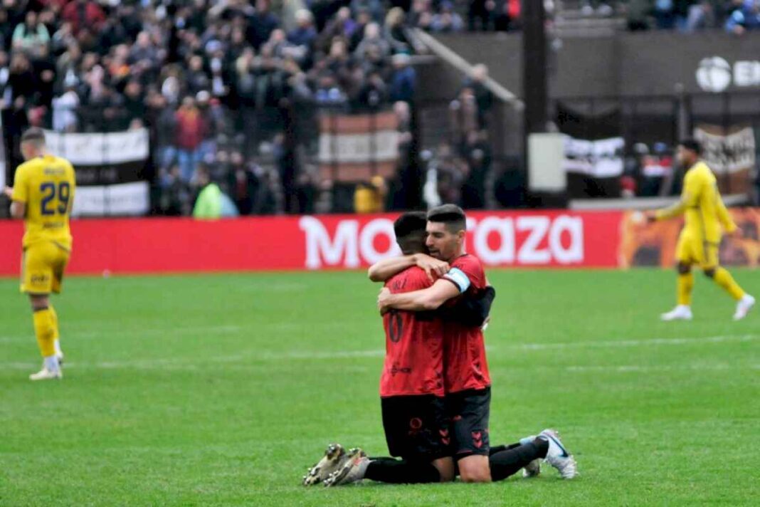 boca-perdio-con-platense-y-se-aleja-de-la-cima-en-la-liga-profesional