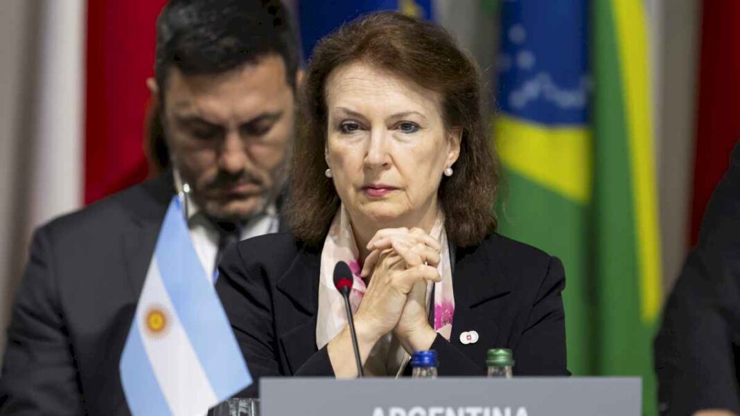 la-cancilleria-argentina-le-pidio-al-gobierno-venezolano-que-sea-transparente-en-el-conteo-de-votos