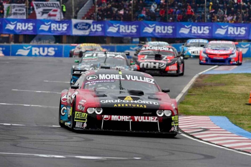 turismo-carretera:-el-primer-grito-de-trucco-y-el-challenger-llego-en-buenos-aires