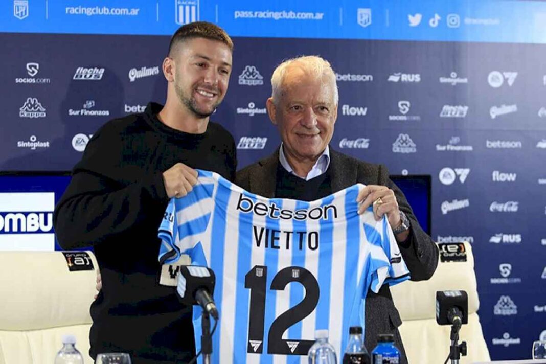 racing-presento-a-vietto-y-se-acordo-de-acuna