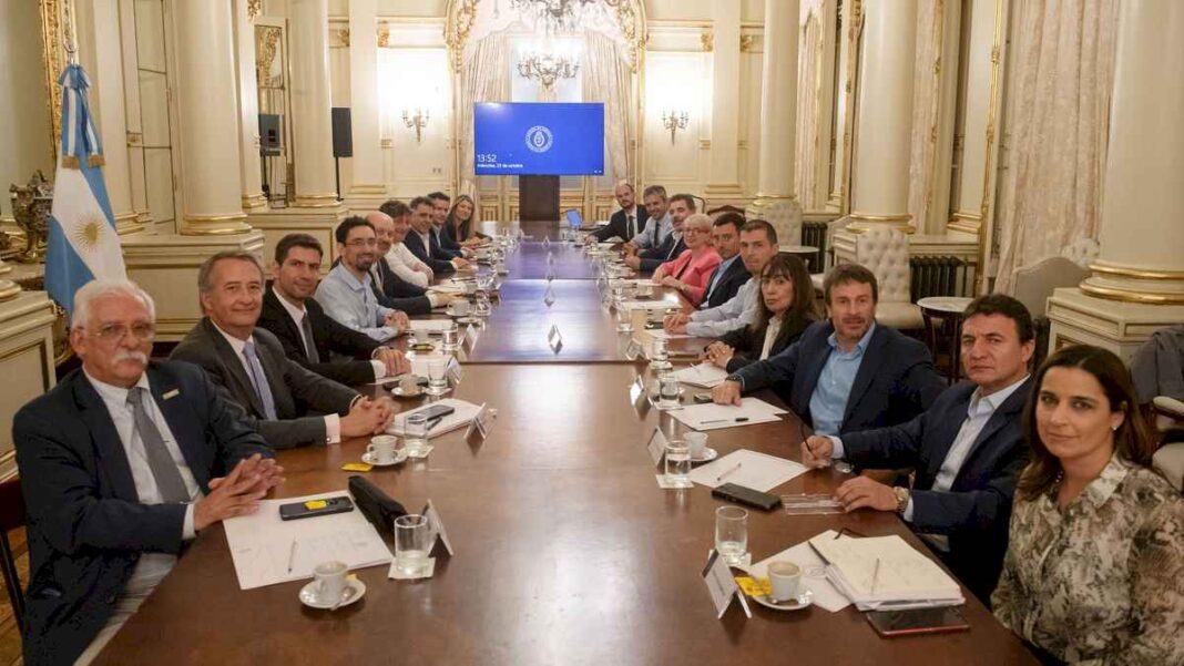 con-convocatoria-ampliada-a-diputados,-casa-rosada-avanza-con-acuerdos-por-presupuesto