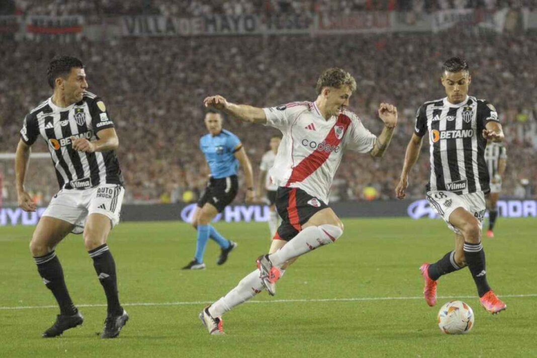 river-no-tuvo-su-noche-gloriosa-y-se-despidio-de-la-copa-libertadores