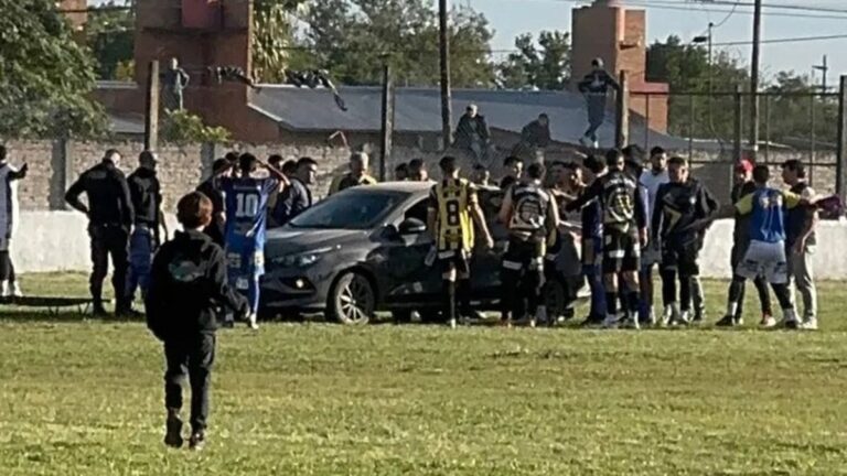 Dolor en Chaco: murió el futbolista Enzo Pittau tras descompensarse en pleno partido