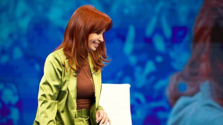 Cristina Kirchner anunció que va a ser candidata en la provincia de Buenos Aires