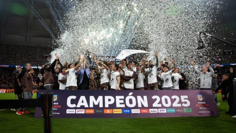 Histórico: Platense se consagró campeón del fútbol argentino por primera vez