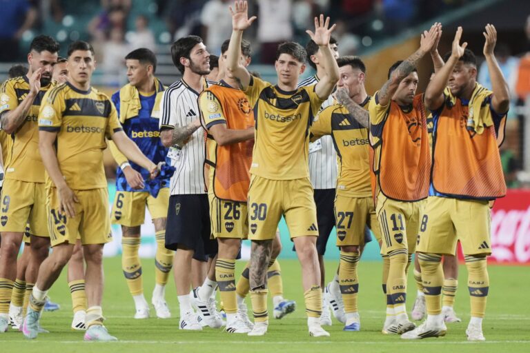 Boca luchó y estuvo a la altura de un partido grande, pero otra vez falló en el final