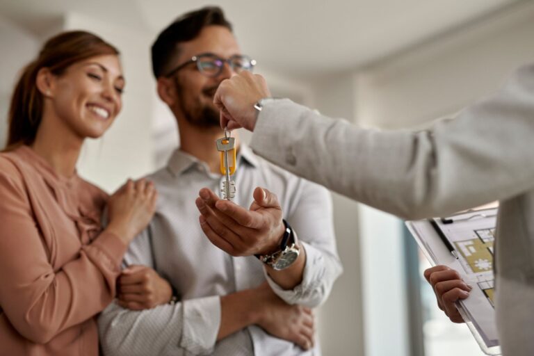 Qué puede hacer un corredor inmobiliario?