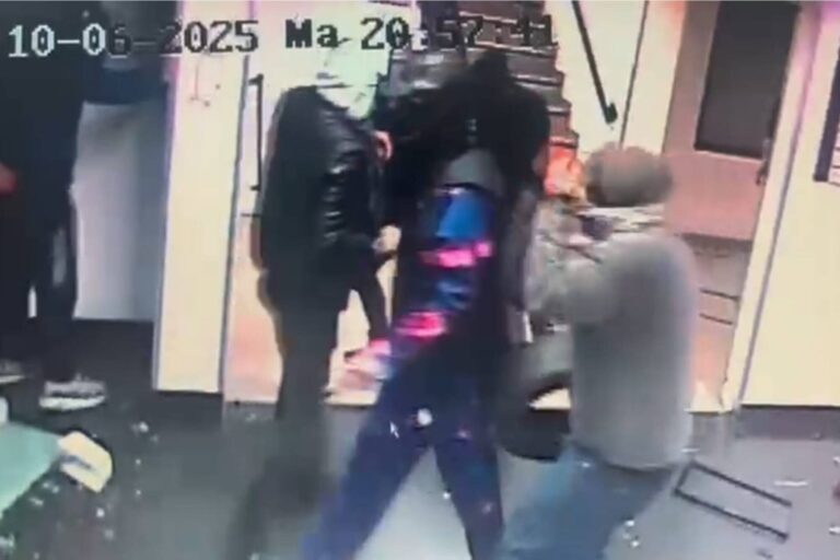 Política desquiciada: del grito al ataque consumado