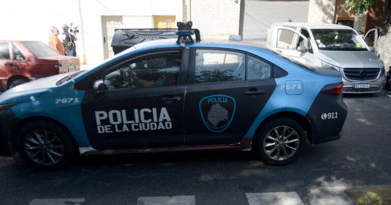 Palermo: mató a un ciclista, escapó y abandonó la camioneta, pero lo detuvieron horas después