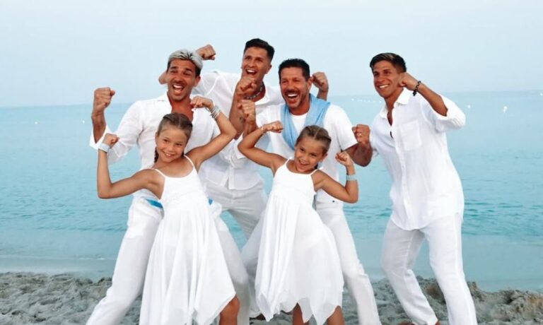 El clan completo! Diego Simeone, sus hijos y Carolina Baldini de festejo en Italia