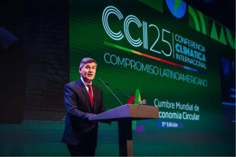 Passerini fue al Congreso a culpar a Milei mientras ahoga a Córdoba con impuestos