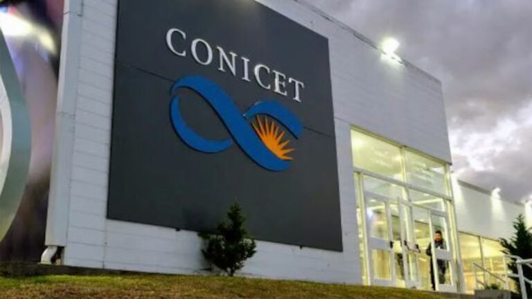 En pleno éxito del streaming científico, el Conicet para por el ajuste del Gobierno