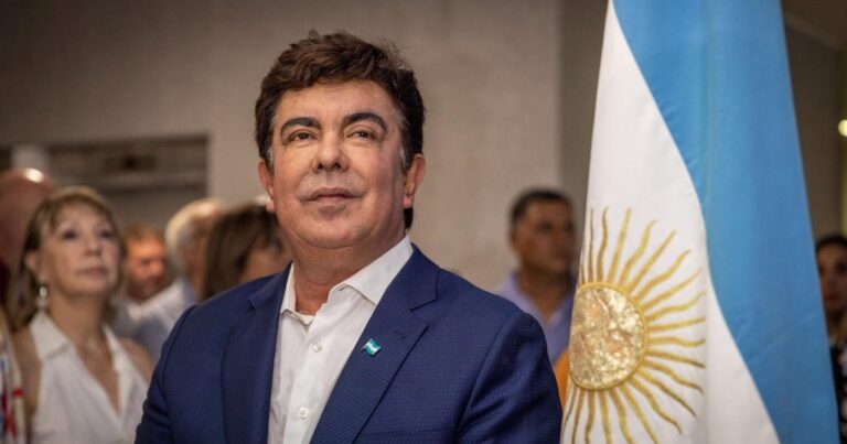 Fernando Espinoza se presentó en tribunales y se encamina el juicio oral por abuso sexual