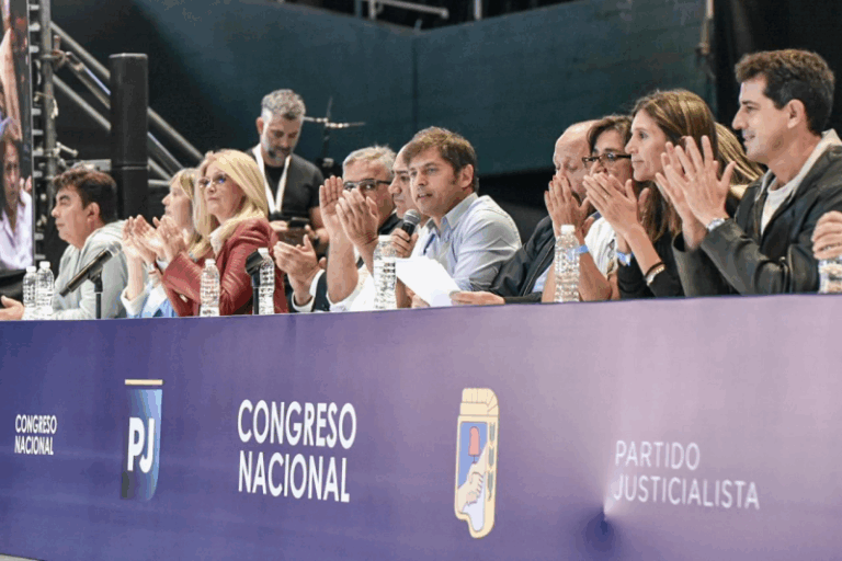 El gobierno quiere excluir de la cuenta peronista a nueve provincias: «Se hacen trampa en el solitario»