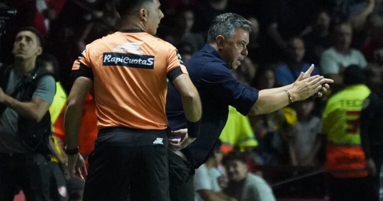 Gallardo aplaudió a Merlos y roja: «Ironías no…»