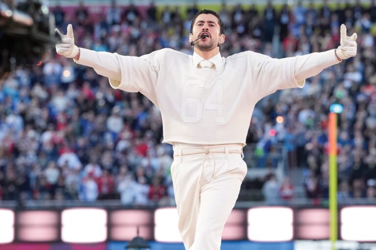 Cómo llegó Bad Bunny a ser un el ícono latino y qué rebelión presentará en River