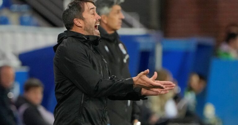 Es lo que hay: Coudet se tendrá que arreglar con el plantel que le deja Gallardo