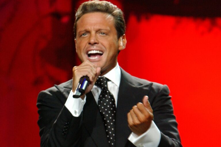 Uno por uno, los insólitos detalles que dejó Luis Miguel en su penthouse de Miami