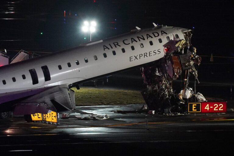 LaGuardia: investigación revela cadena de fallas en choque fatal