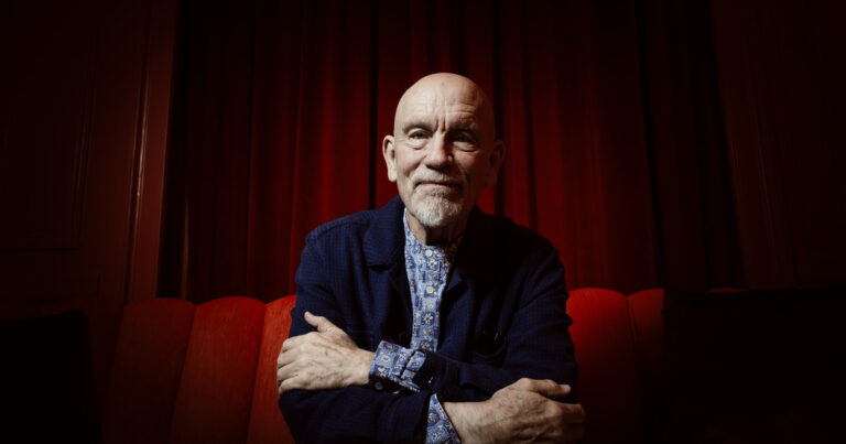 Malkovich fusiona a Bolaño y Piazzolla en su nuevo espectáculo