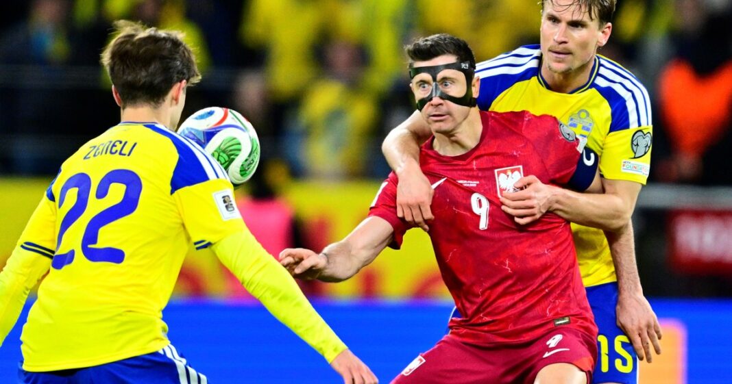 Logo de la Copa del Mundo 2026 y banderas de algunos países clasificados.