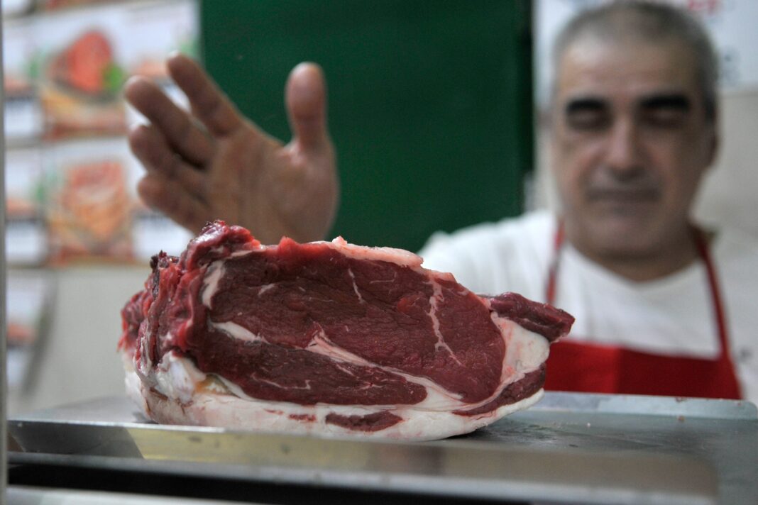 Gráfico con la evolución de los precios de alimentos y servicios en Argentina