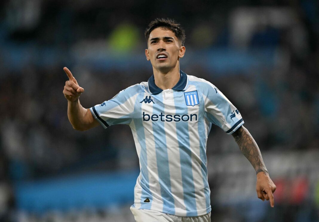 Logo de la Copa Sudamericana 2026 y escudos de equipos argentinos participantes