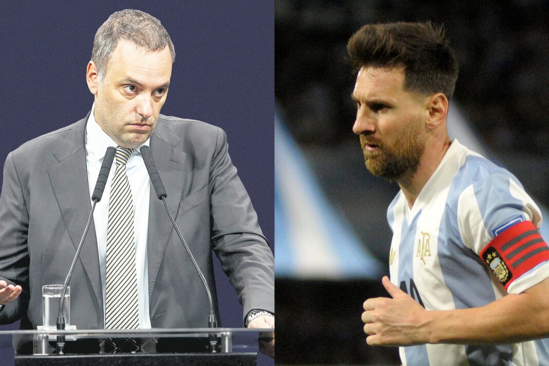 Logotipo de la TV Pública Argentina junto a un balón de fútbol, representando la transmisión del Mundial.