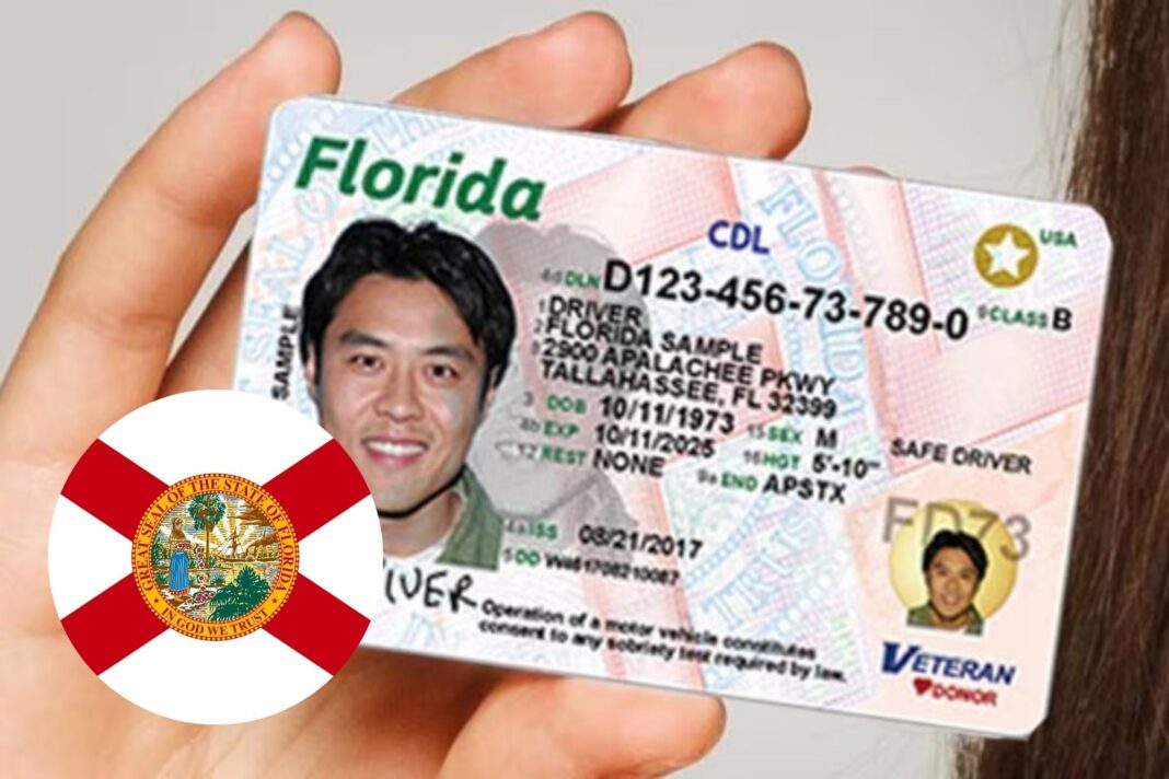 Persona renovando licencia de conducir en Florida