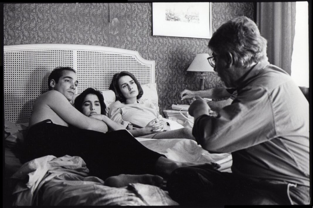 Fotografía o afiche promocional de la película 'La Peste' (1992) dirigida por Luis Puenzo.