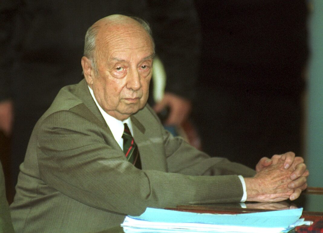 Allanamiento en el departamento de Suárez Mason, ex jerarca de la dictadura