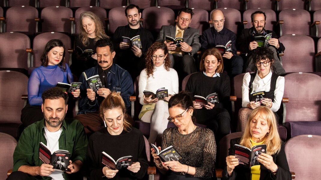 Presentación de la alianza entre editorial Vinilo y compañía Teatro Futuro