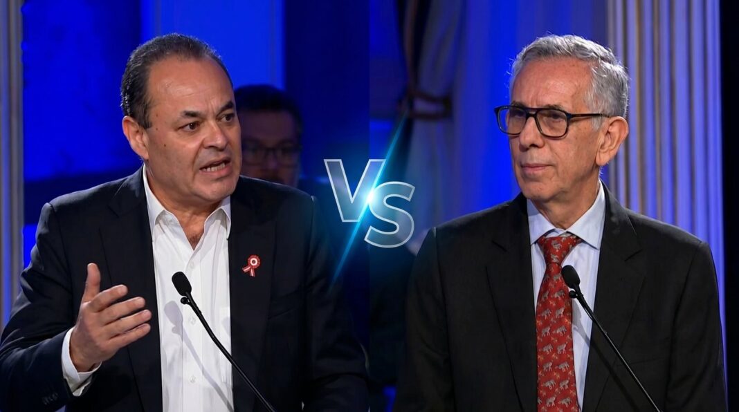 Exministros de Economía en debate técnico