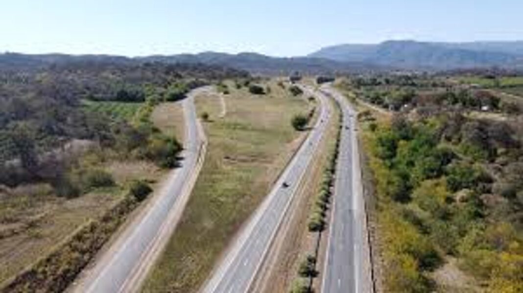 Sobres con ofertas para licitación de rutas nacionales