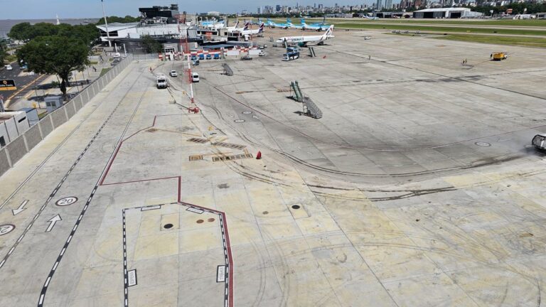 Aeroparque Jorge Newbery pista mantenimiento