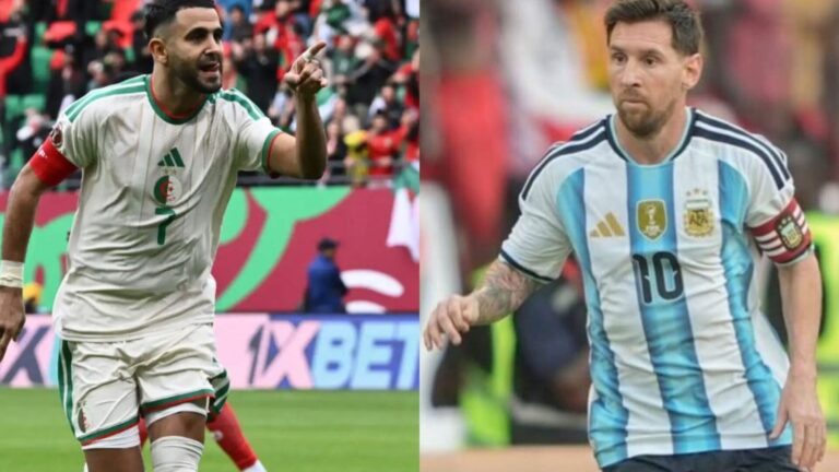 Jugadores de Argentina y Argelia en el campo del Arrowhead Stadium
