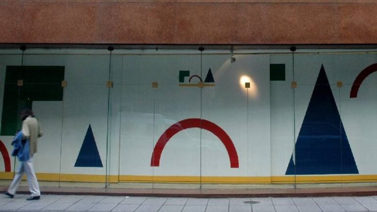 Fachada del Fondo Nacional de las Artes