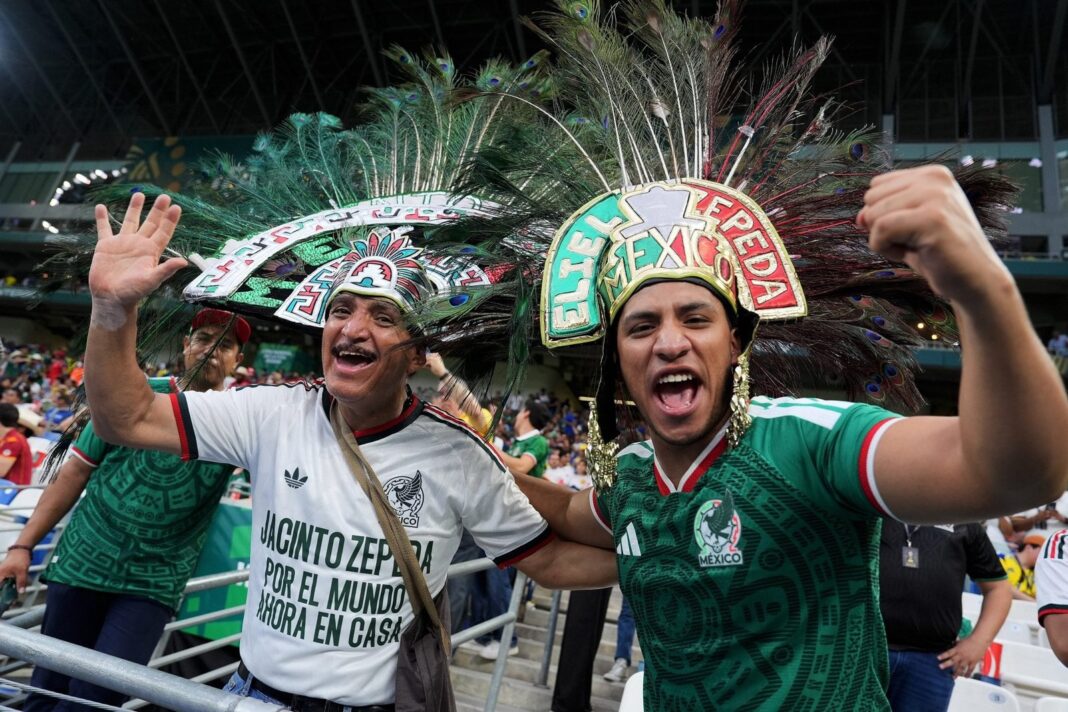 Estadio de fútbol con banderas de países durante el Mundial 2026