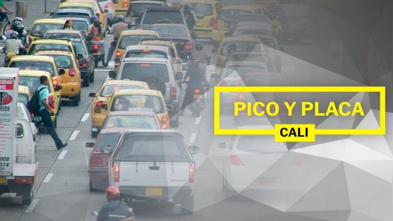 Señal de tránsito de Pico y Placa en Cali